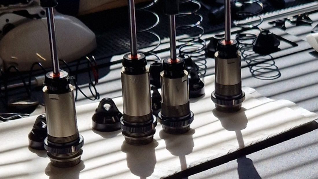 Maîtrisez le Réglage de vos Amortisseurs RC